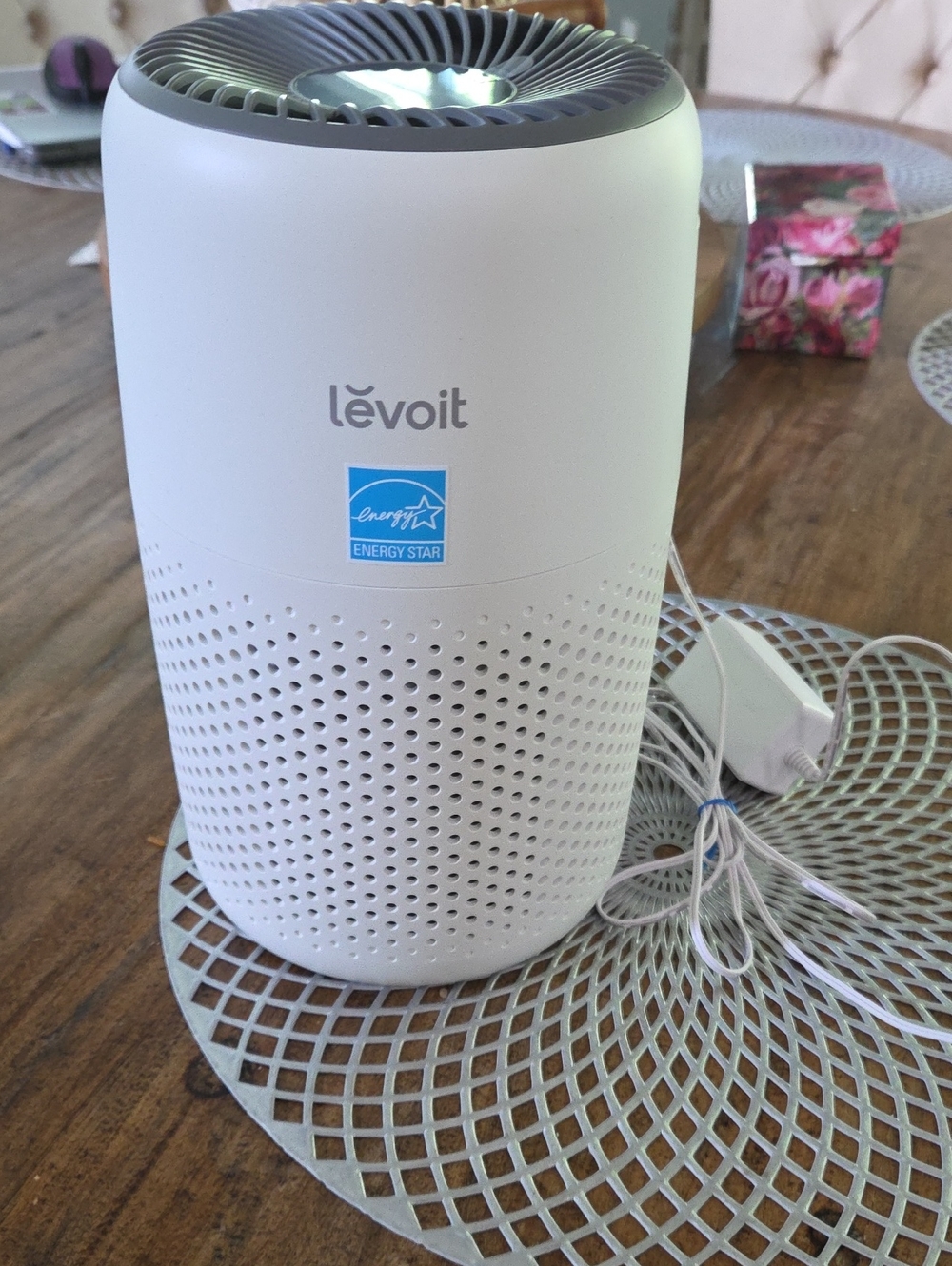 Levoit White Air Purifier - Compact HEPA Style
